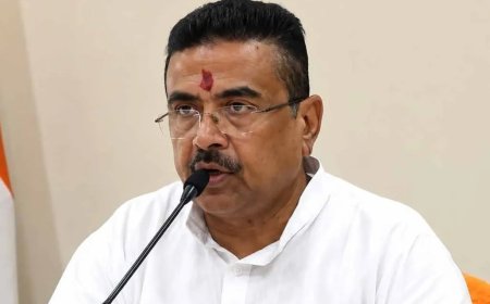 ৩০ মে ডিএ নিয়ে চার সংগঠনের সঙ্গে বসছেন মুখ্যমন্ত্রী শুভেন্দু, ব্রাত্যদের মধ্যে তীব্র ক্ষোভ