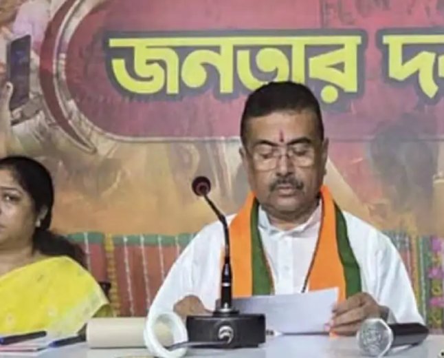 জনতার দরবারে মুখ্যমন্ত্রী শুভেন্দু অধিকারী, ওএমআর ও নিয়োগের দাবিতে সল্টলেকে চাকরিপ্রার্থীরা!