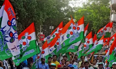 তৃণমূল ভেঙে দিল সব শিক্ষক ও অধ্যাপক সংগঠন | রাজনৈতিক মহলে জল্পনার ঝড়